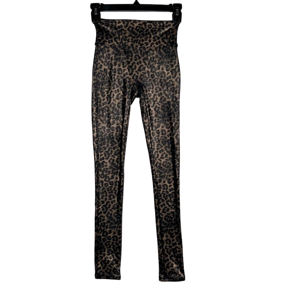 SPANX Leopard Print Shape-wear Leggings Size XSmall Petite